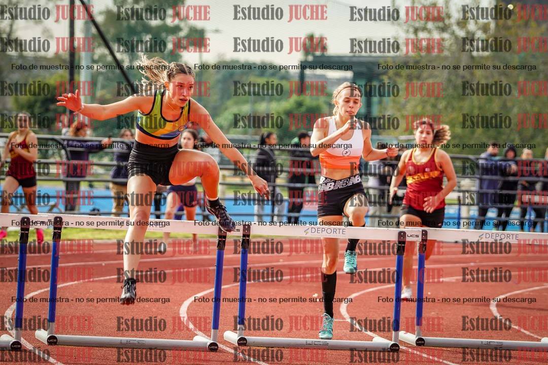 Fotos de los 400 m con vallas de mujeres