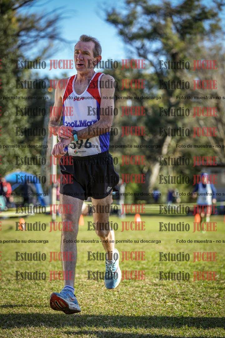 Fotos de la llegada del cross de 4000 m - varones