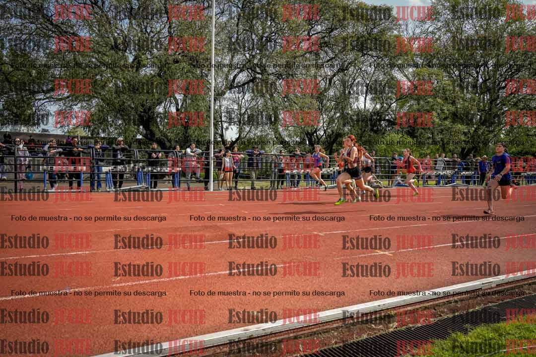 Fotos de los 80 m llanos de mujeres