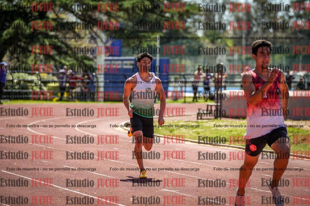 Fotos de los 200 m llanos de varones