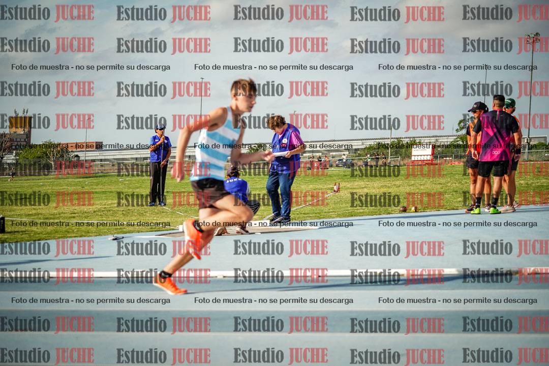 Fotos de los 400 m llanos de varones