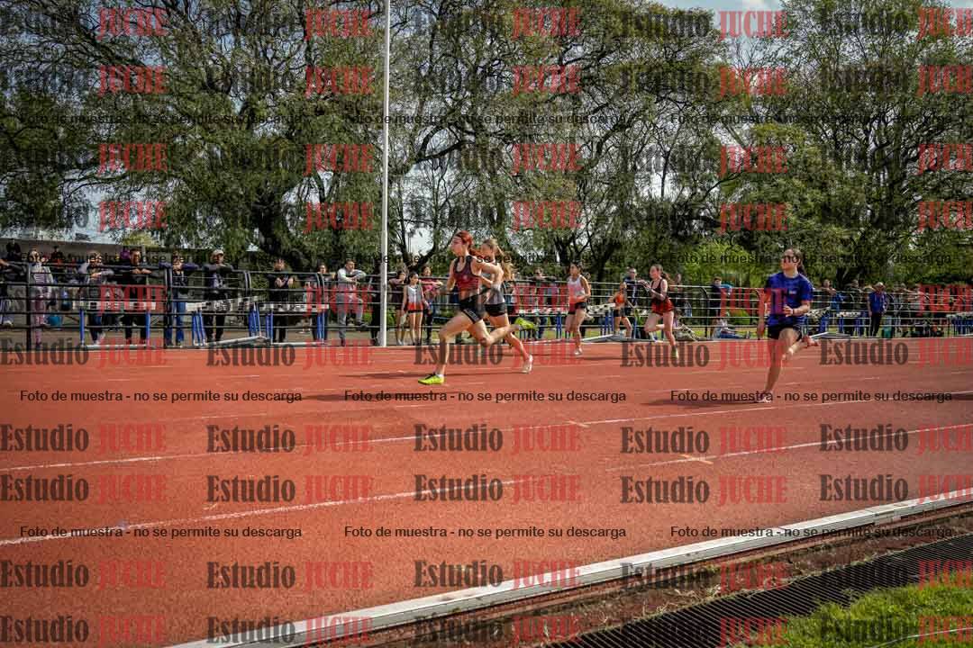 Fotos de los 80 m llanos de mujeres