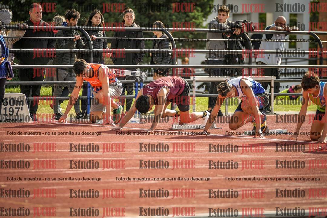 Fotos de los 100 m llanos de varones