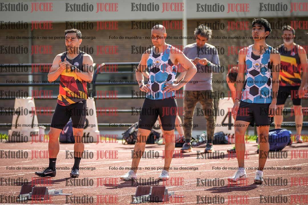 Fotos de los 100 m llanos de varones