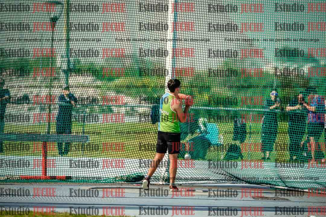 Fotos del lanzamiento de martillo de varones