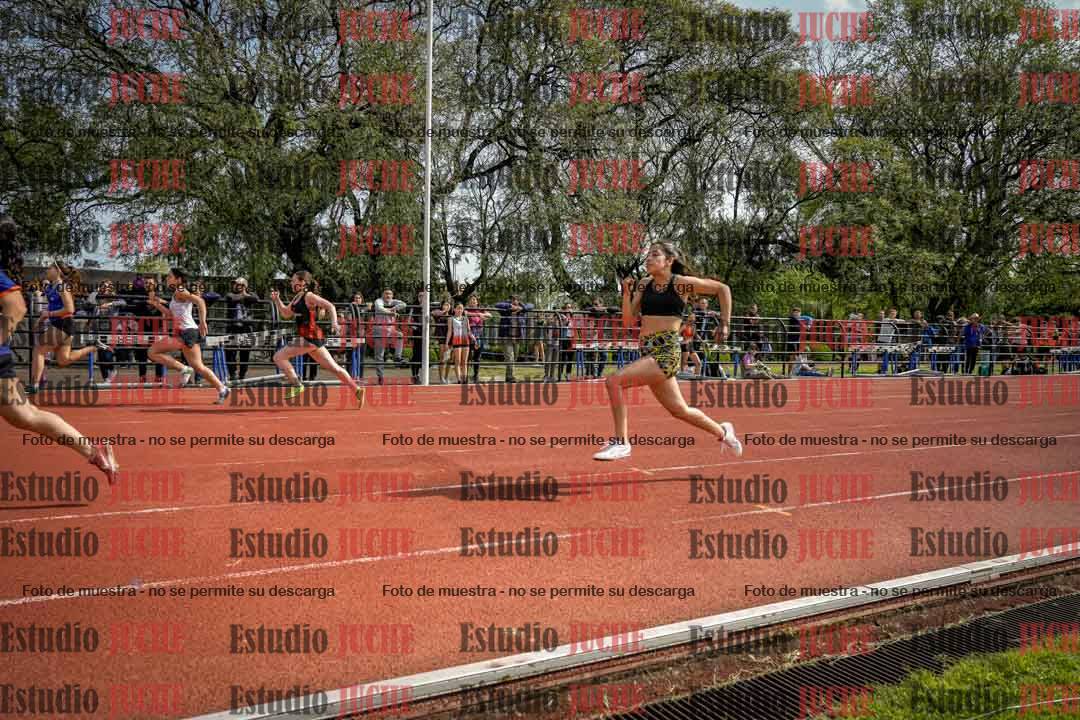 Fotos de los 80 m llanos de mujeres