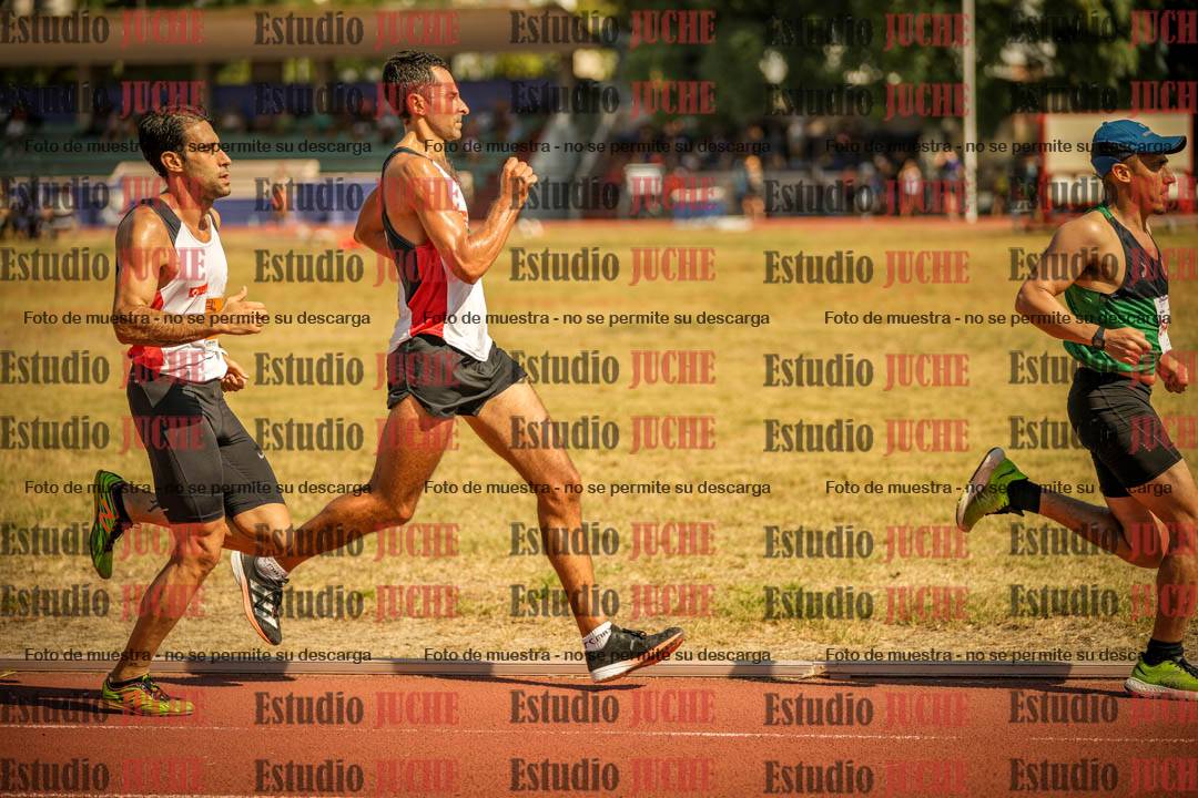Fotos de los 3000 m llanos de varones
