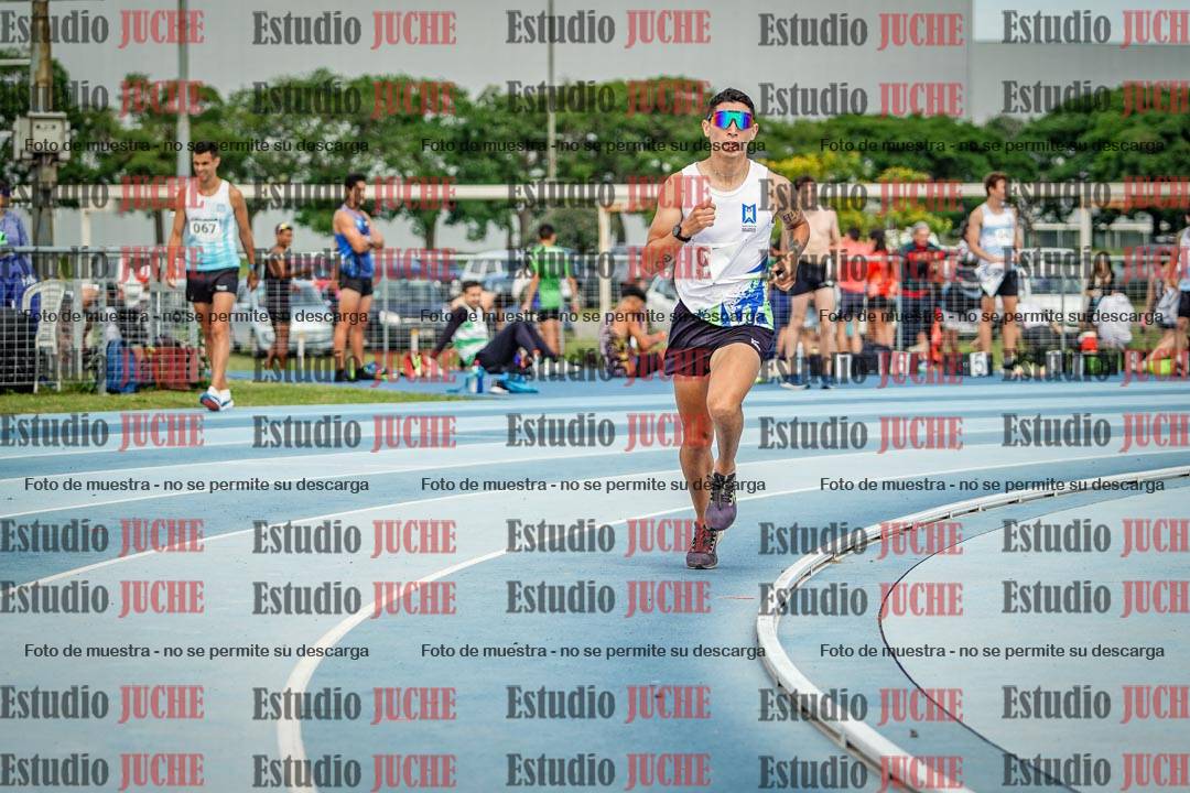 Fotos de los 1000 m llanos de varones
