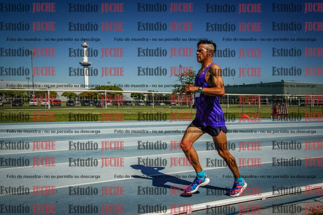 Fotos de los 5000 m de mujeres y varones - serie 2