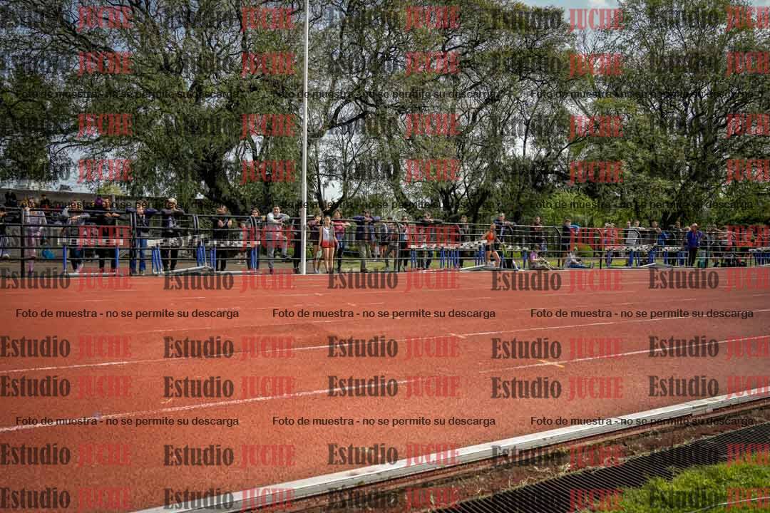 Fotos de los 80 m llanos de mujeres