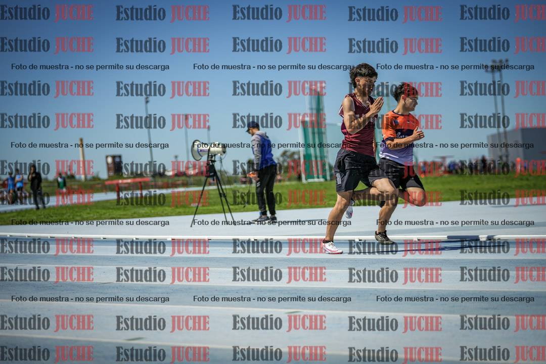Fotos de los 200 m llanos de varones