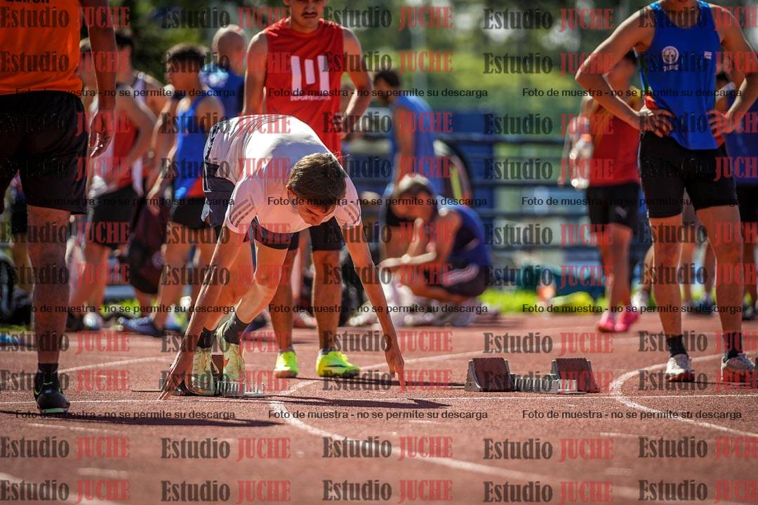 Fotos de los 100 m llanos de varones