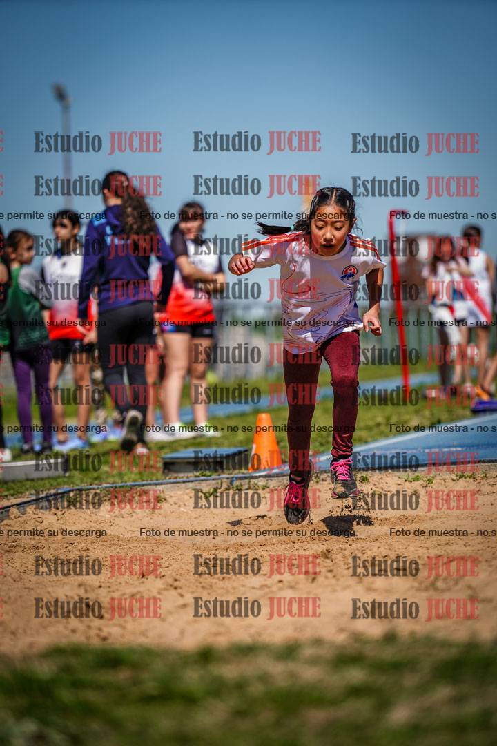 Fotos del salto en largo de mujeres - U15