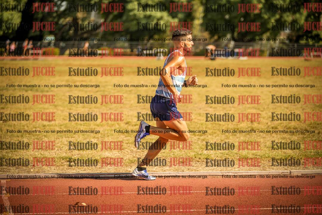 Fotos de los 3000 m llanos de varones