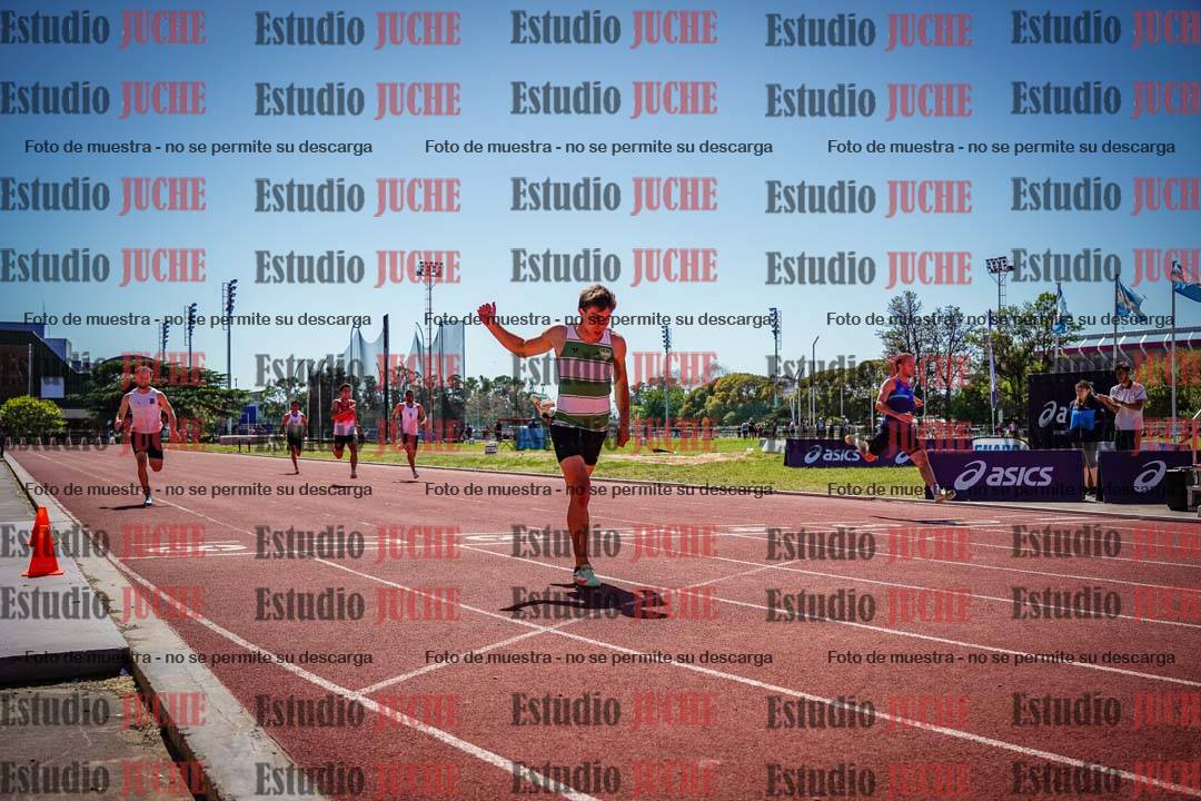 Fotos de los 200 m llanos de varones