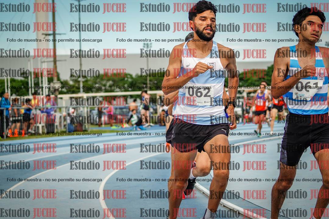 Fotos de los 1000 m llanos de varones