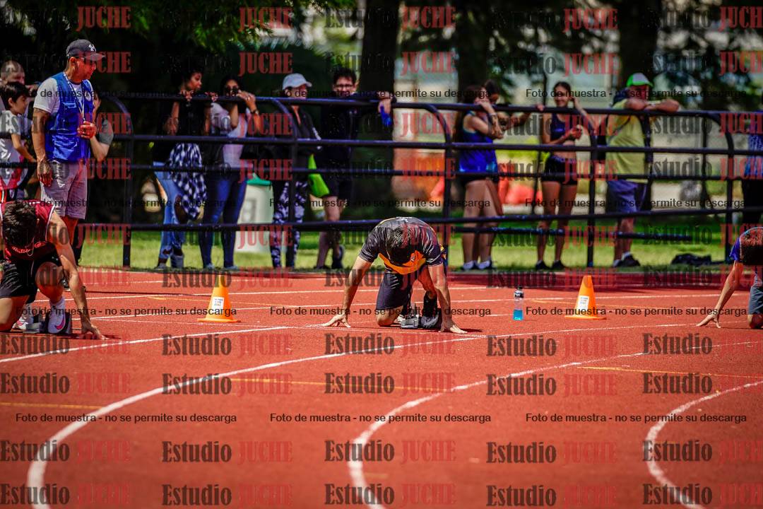 Fotos de los 200 m llanos de varones