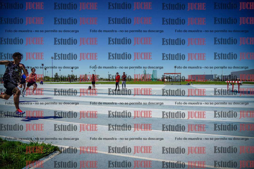 Fotos de los 200 m llanos de varones
