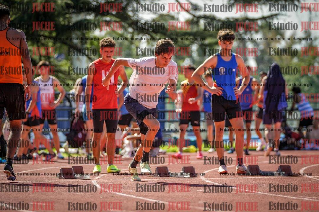 Fotos de los 100 m llanos de varones