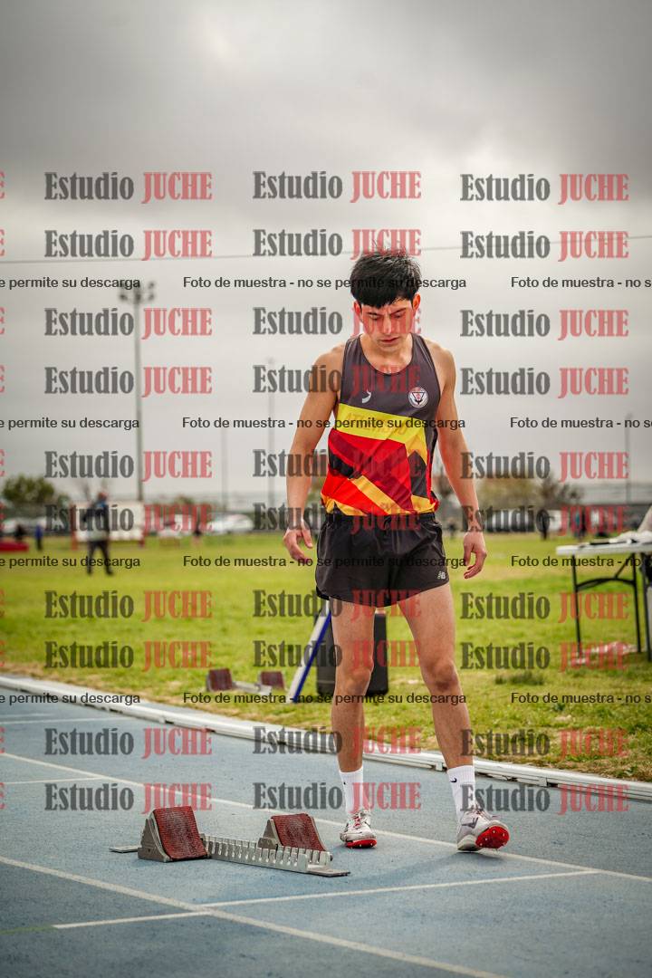 Fotos de los 400 m llanos de varones