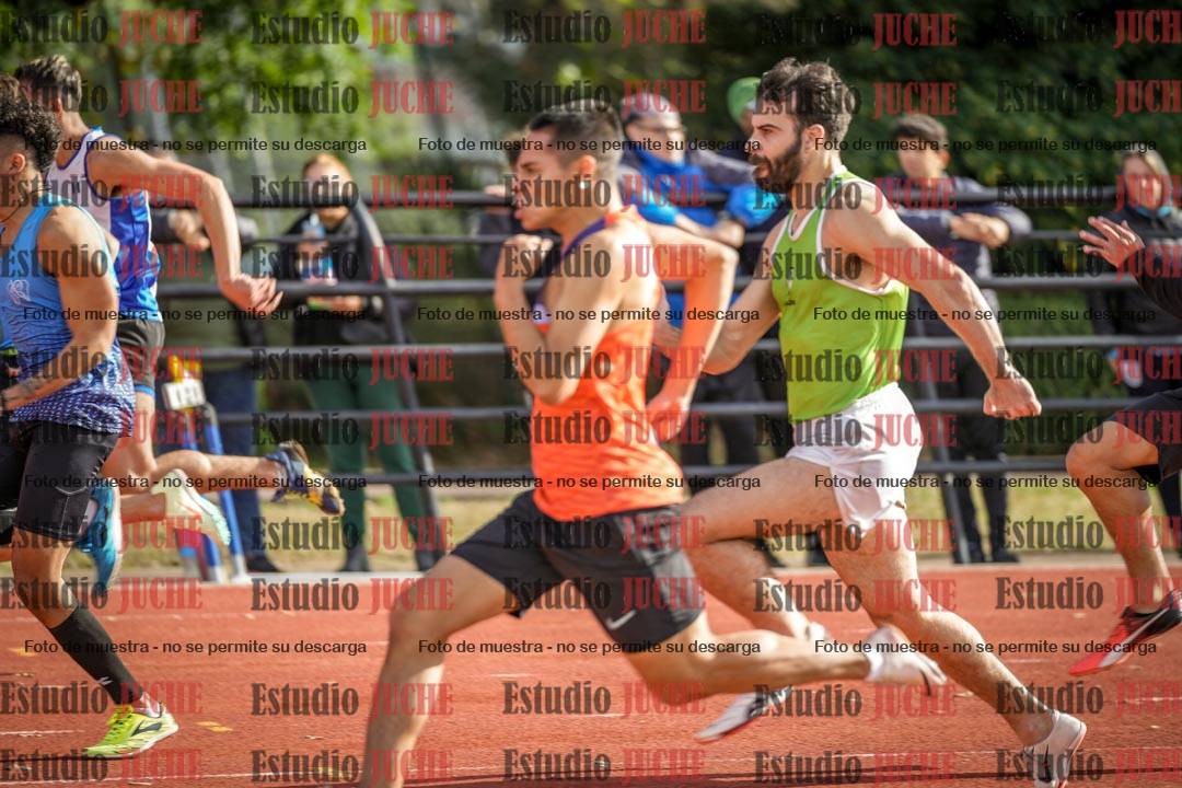 Fotos de los 100 m llanos de varones