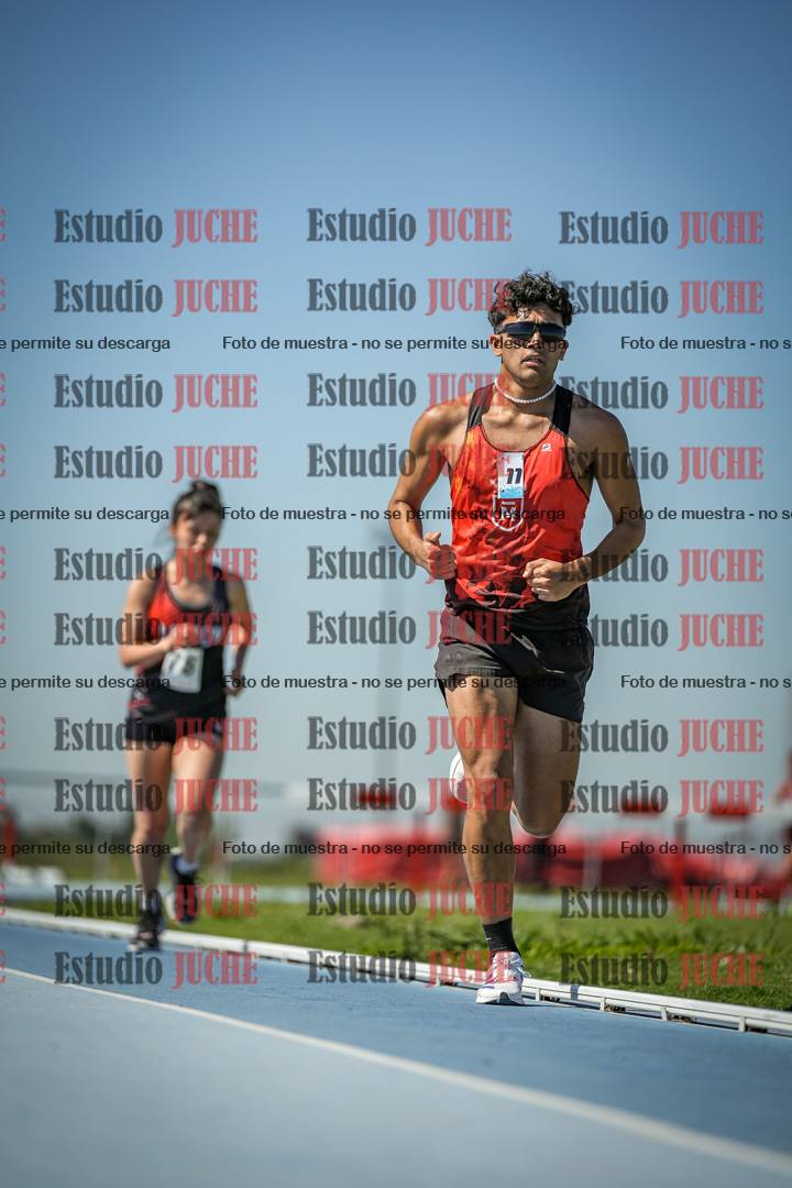 Fotos de los 5000 m de mujeres y varones - serie 2