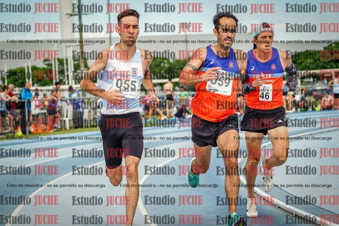 Fotos de los 1000 m llanos de varones