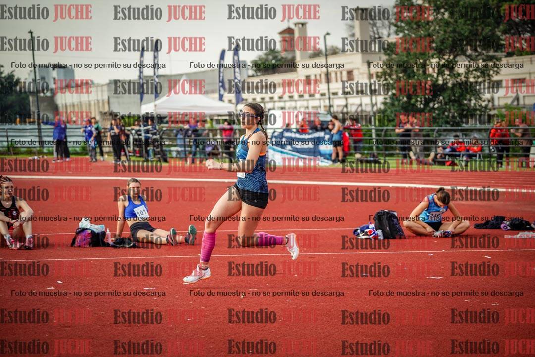 Fotos del salto en alto de mujeres
