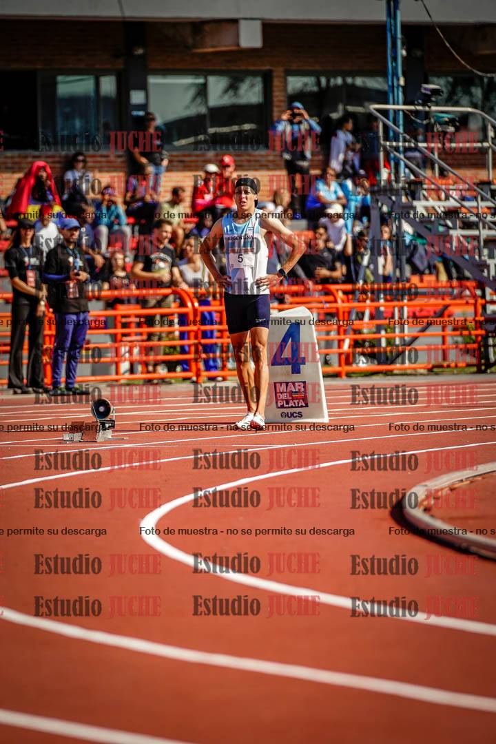 Fotos de los 400 m llanos de varones