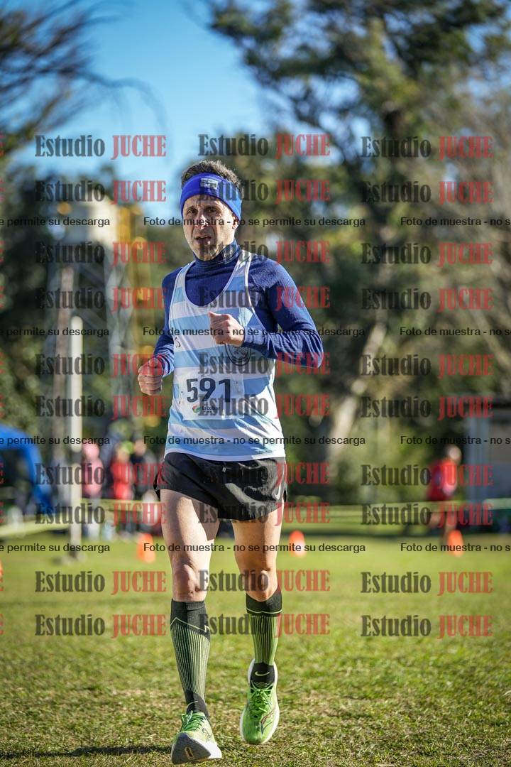 Fotos de la llegada del cross de 4000 m - varones