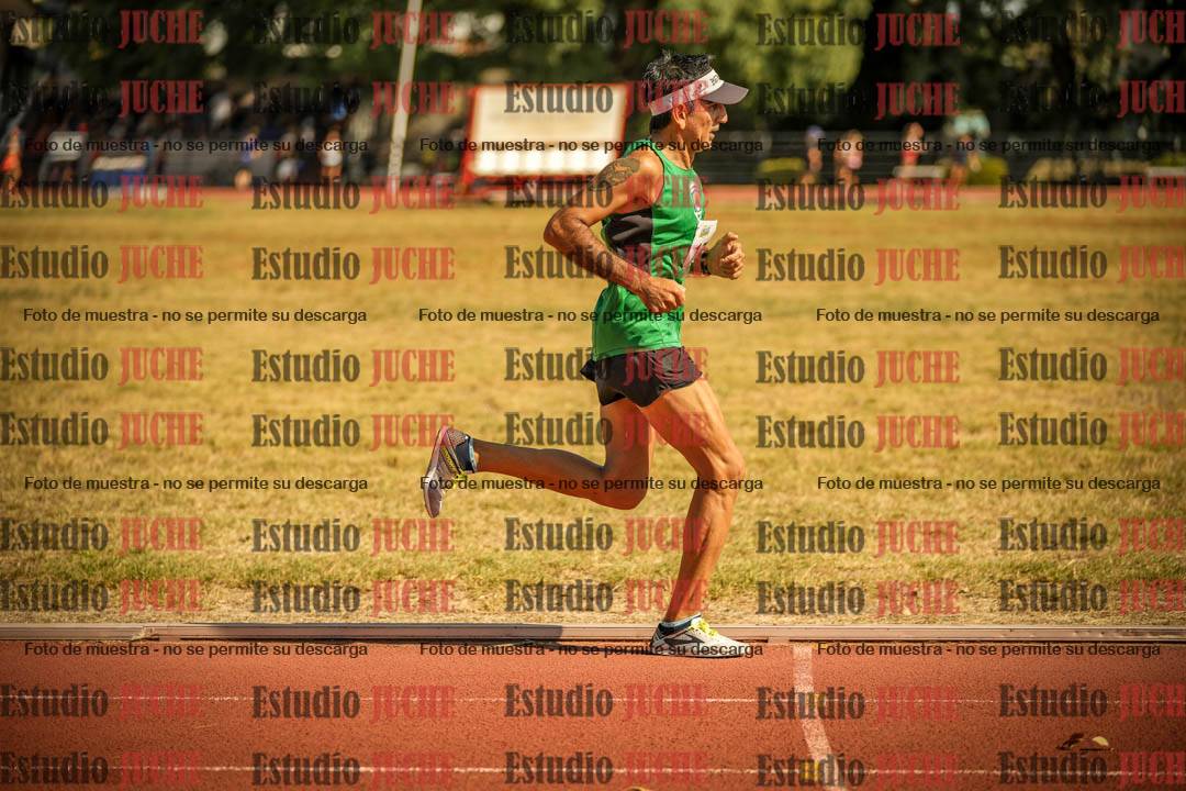 Fotos de los 3000 m llanos de varones