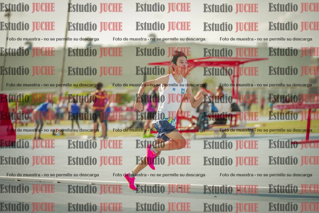 Fotos de los 400 m llanos de varones