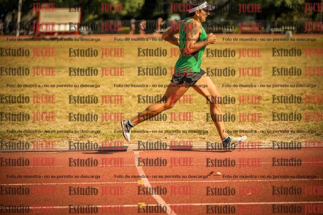 Fotos de los 3000 m llanos de varones
