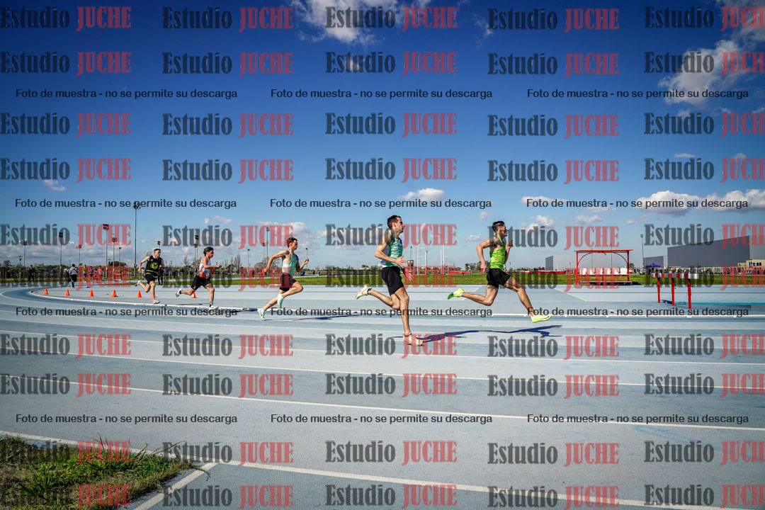 Fotos de los 200 m llanos de varones