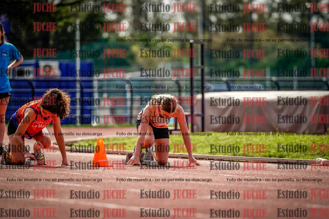 Fotos de los 80 m llanos de mujeres