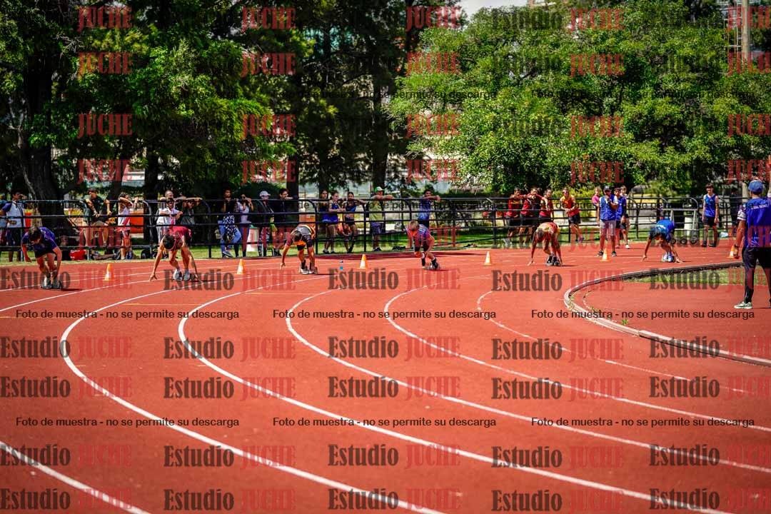 Fotos de los 200 m llanos de varones