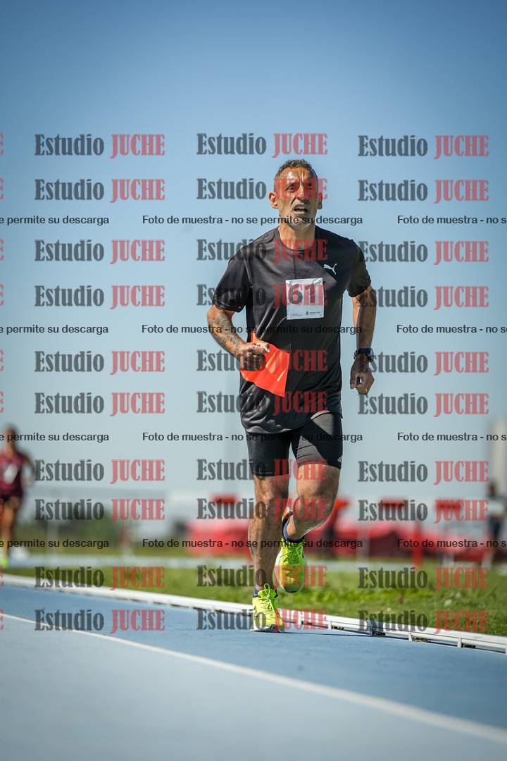 Fotos de los 5000 m de mujeres y varones - serie 2