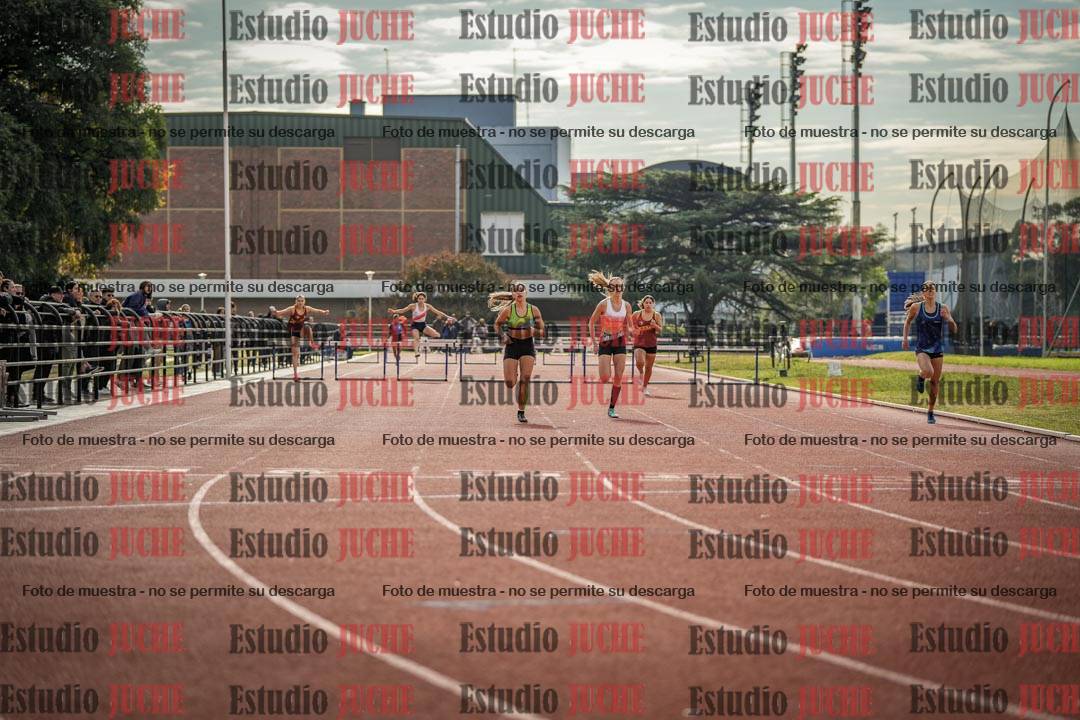 Fotos de los 400 m con vallas de mujeres