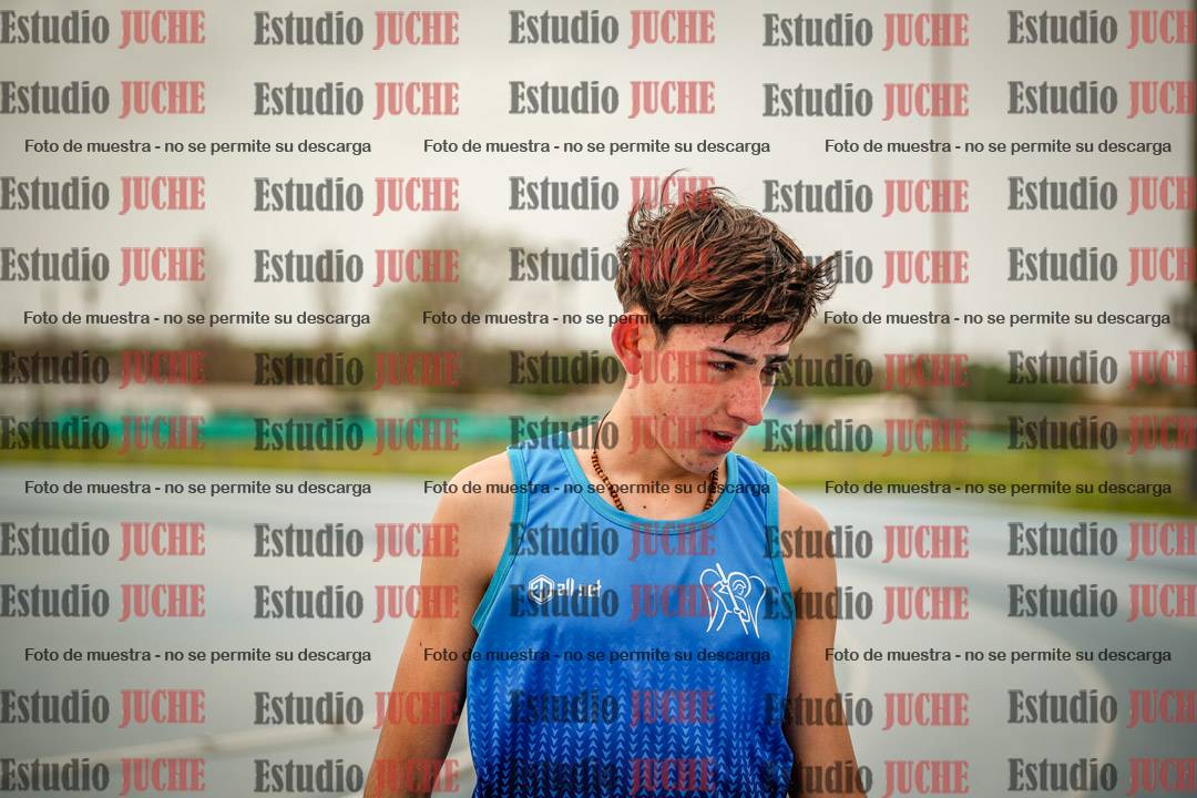 Fotos de los 400 m llanos de varones