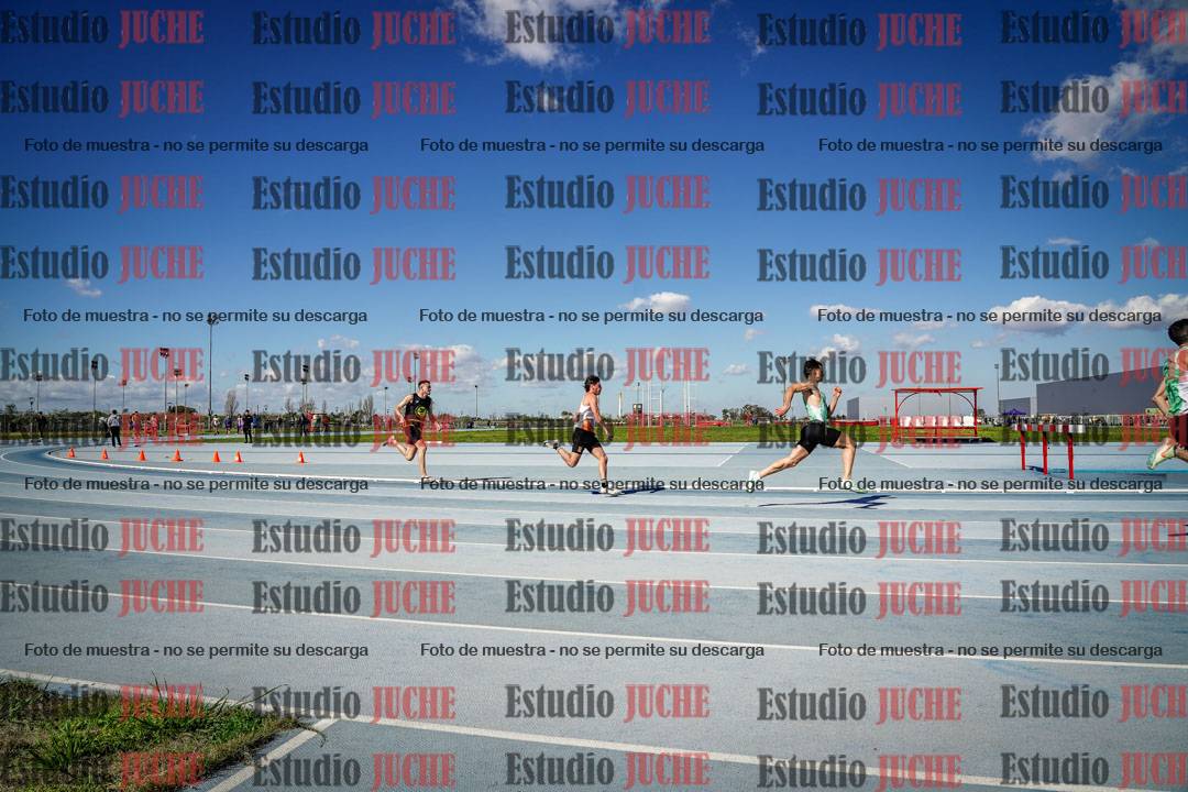 Fotos de los 200 m llanos de varones