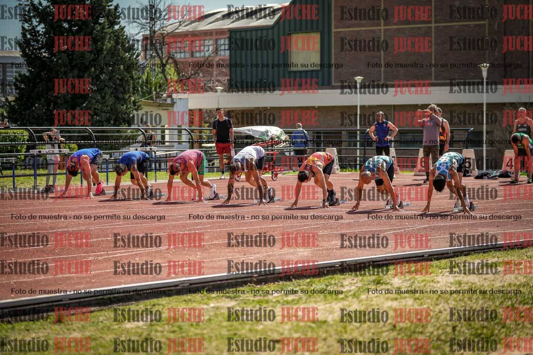 Fotos de los 100 m llanos de varones