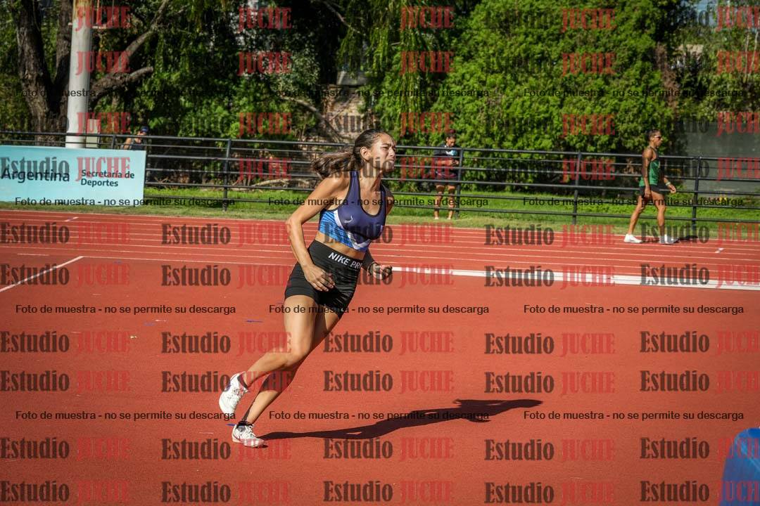 Fotos del salto en alto de mujeres - heptatlón 2