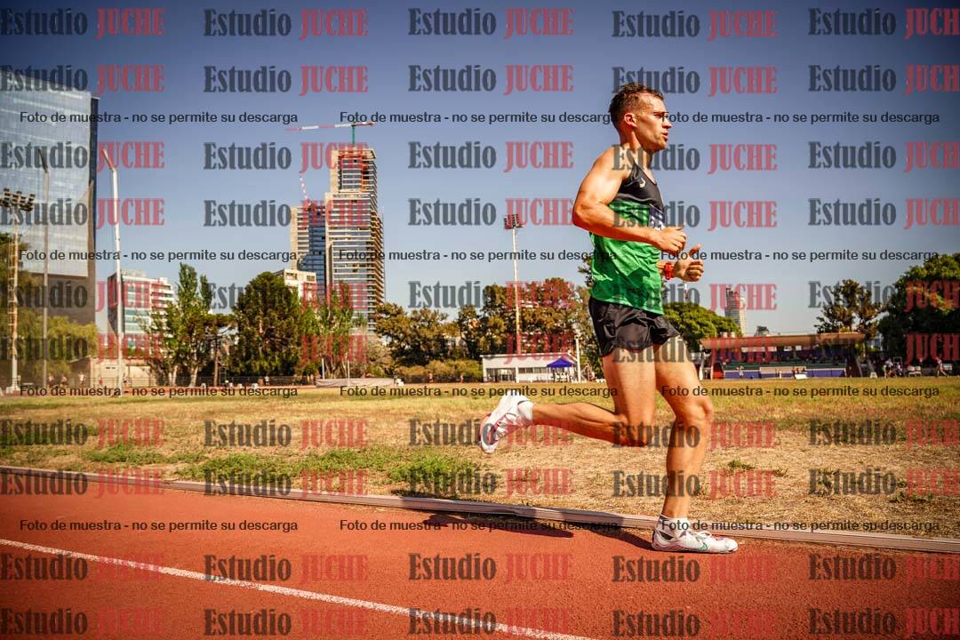 Fotos de los 3000 m llanos de varones