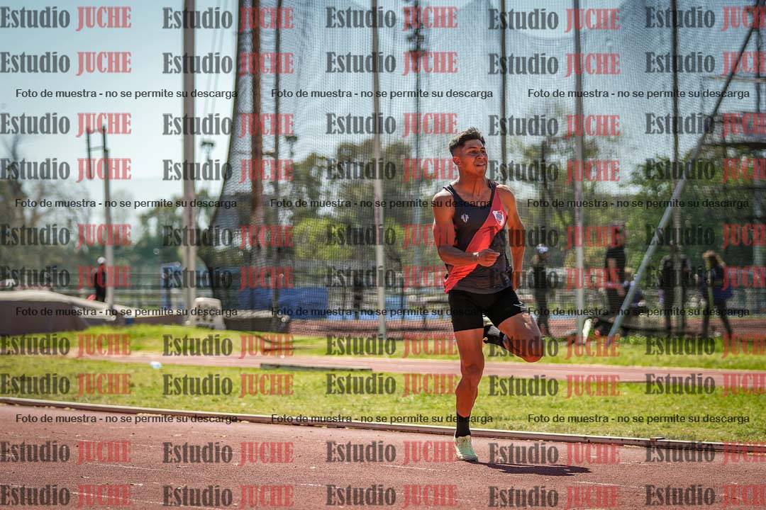 Fotos de los 200 m llanos de varones