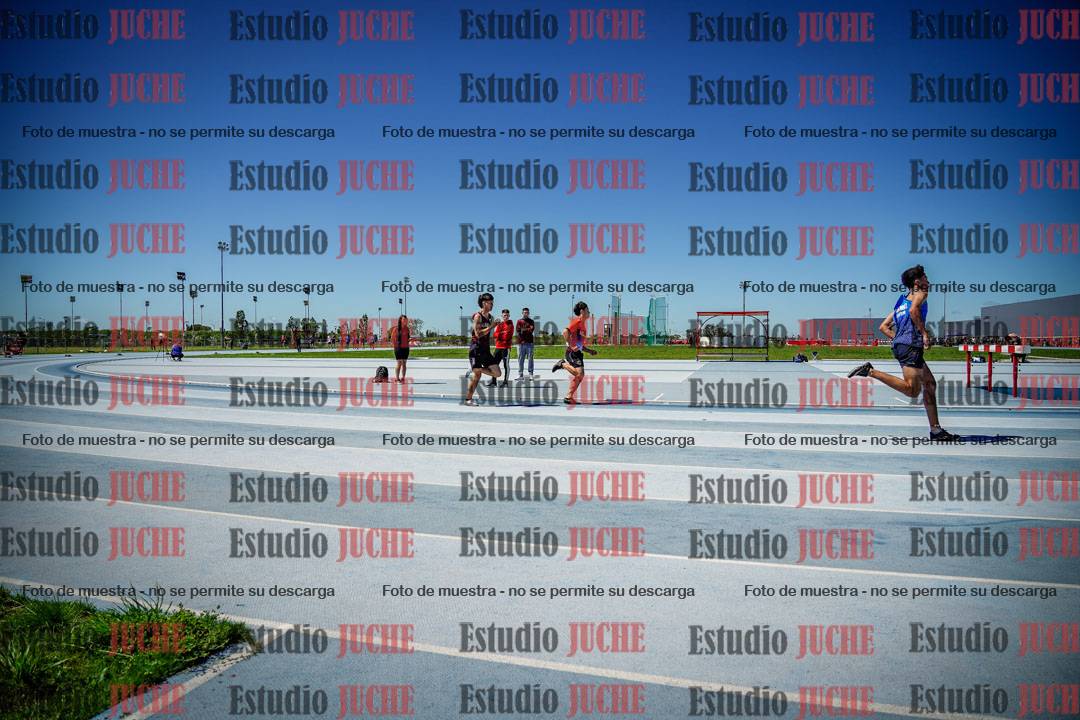 Fotos de los 200 m llanos de varones