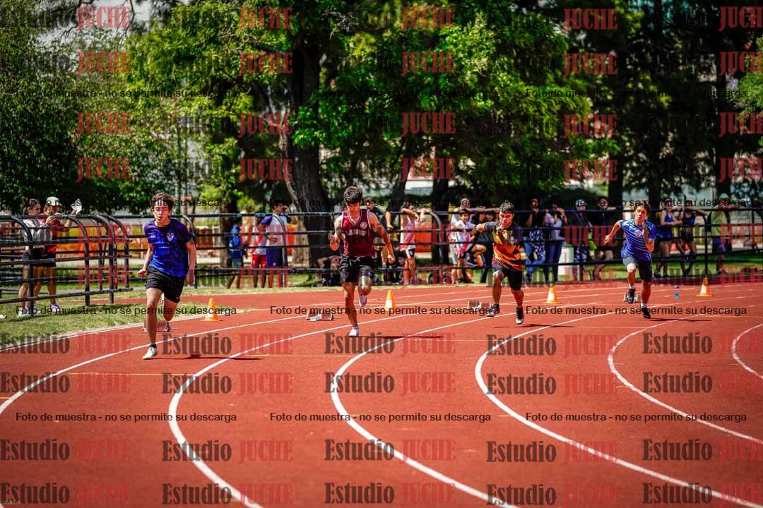 Fotos de los 200 m llanos de varones