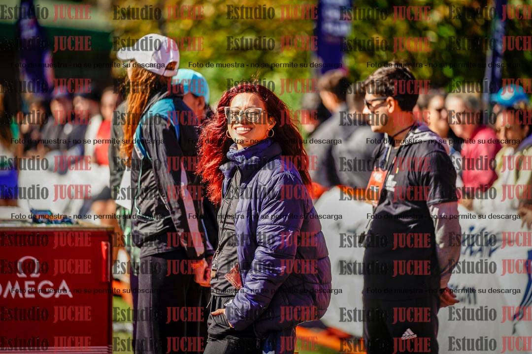 Fotos de algunos extras y podios del día 2