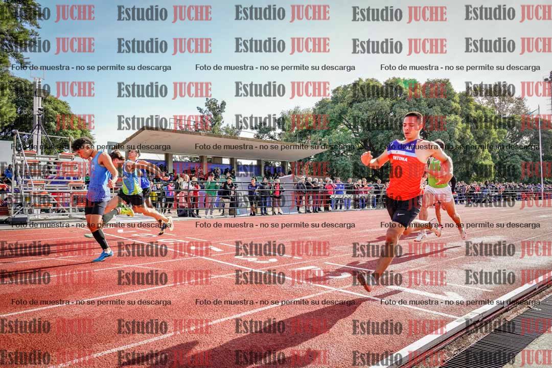 Fotos de los 100 m llanos de varones