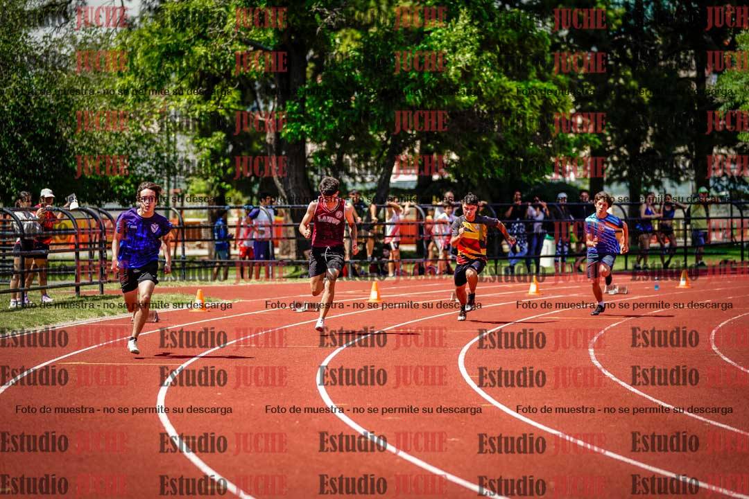 Fotos de los 200 m llanos de varones