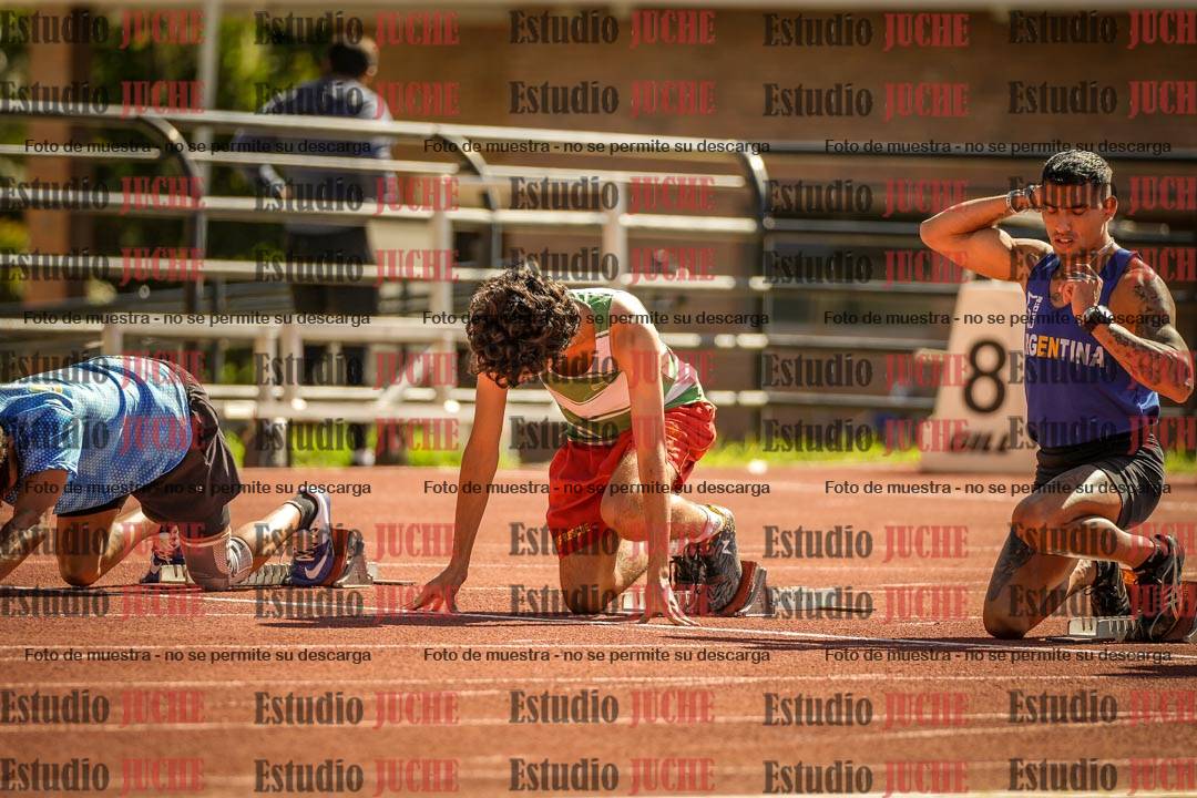 Fotos de los 100 m llanos de varones